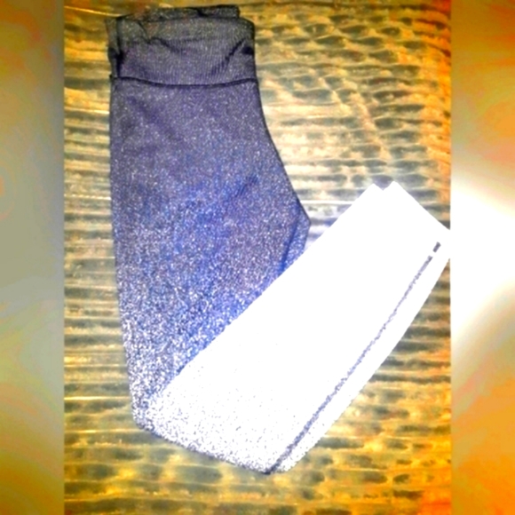 (M)🔥Gap Fit🔥 Highrise Speckle Ombre Leggings🩶🤍 W13.5"×L34" - Picture 3 of 4